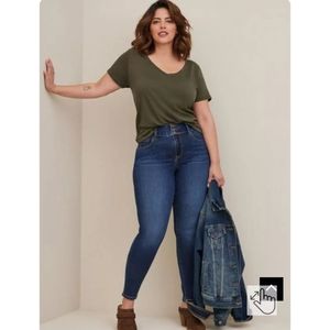 Torrid Jegging Skinny Super Soft High-Rise Jeans Size 16 Short